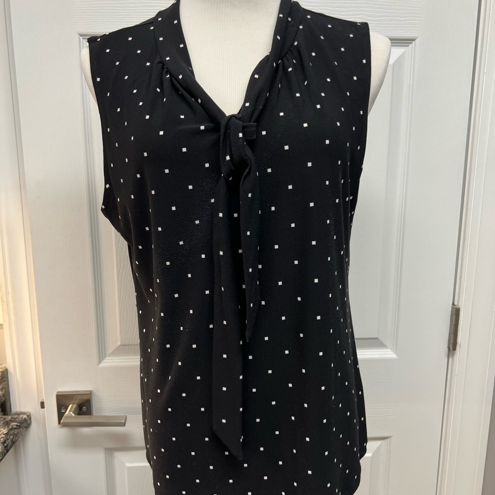 Black Polka Dot Sleeveless Top Talbots large knit with tie